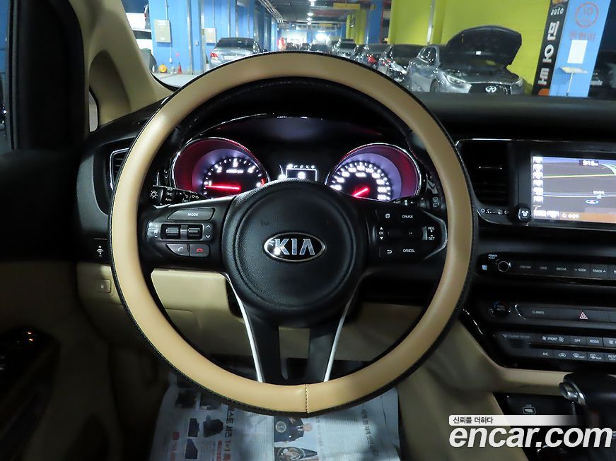 Kia Canival 2017