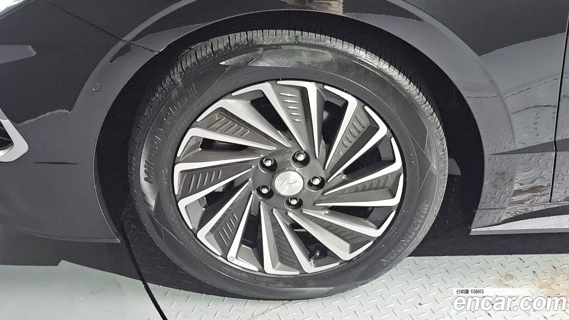 Hyundai Sonata 2022