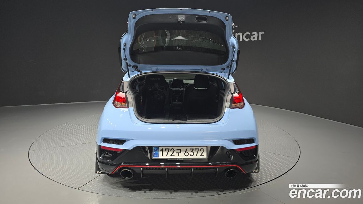 Hyundai Veloster 2021