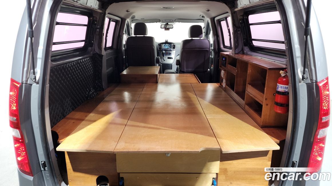 Hyundai Starex 2019
