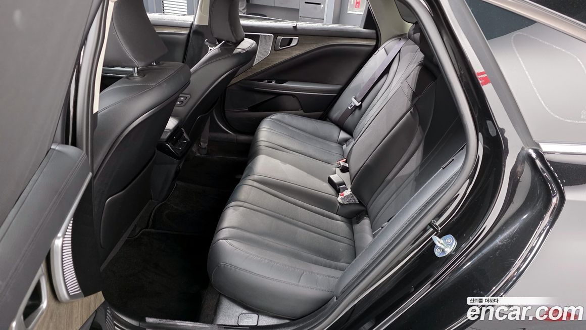 Kia K8 2023