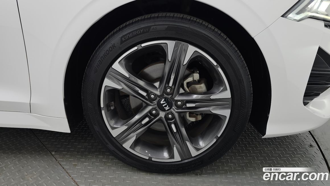 Kia K5 2021