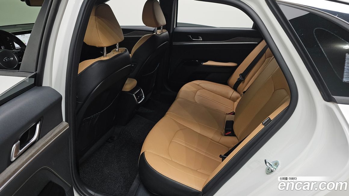Kia K5 2021