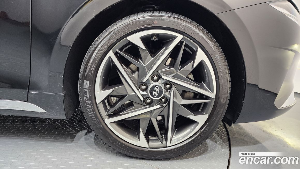 Hyundai Grandeur 2021