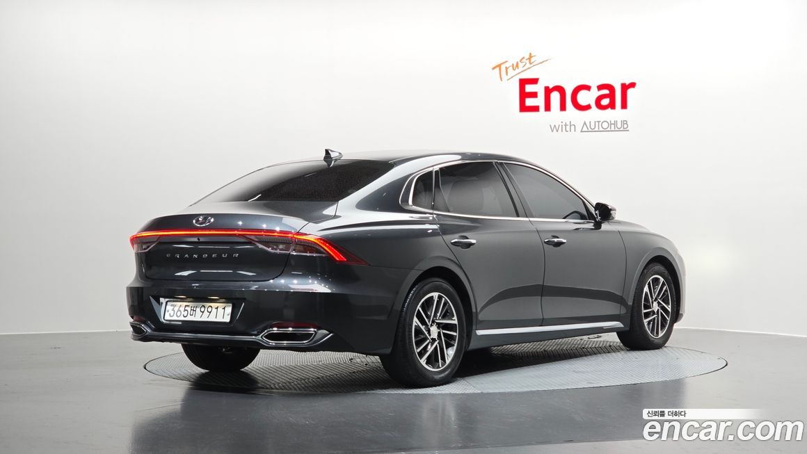 Hyundai Grandeur 2021