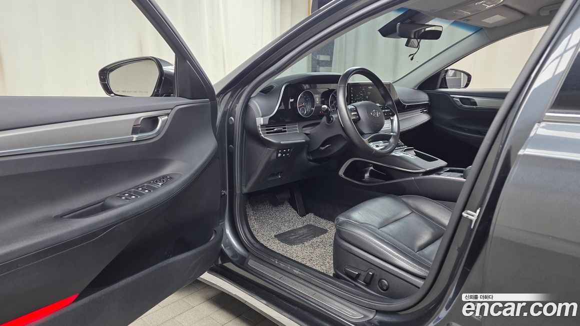 Hyundai Grandeur 2021