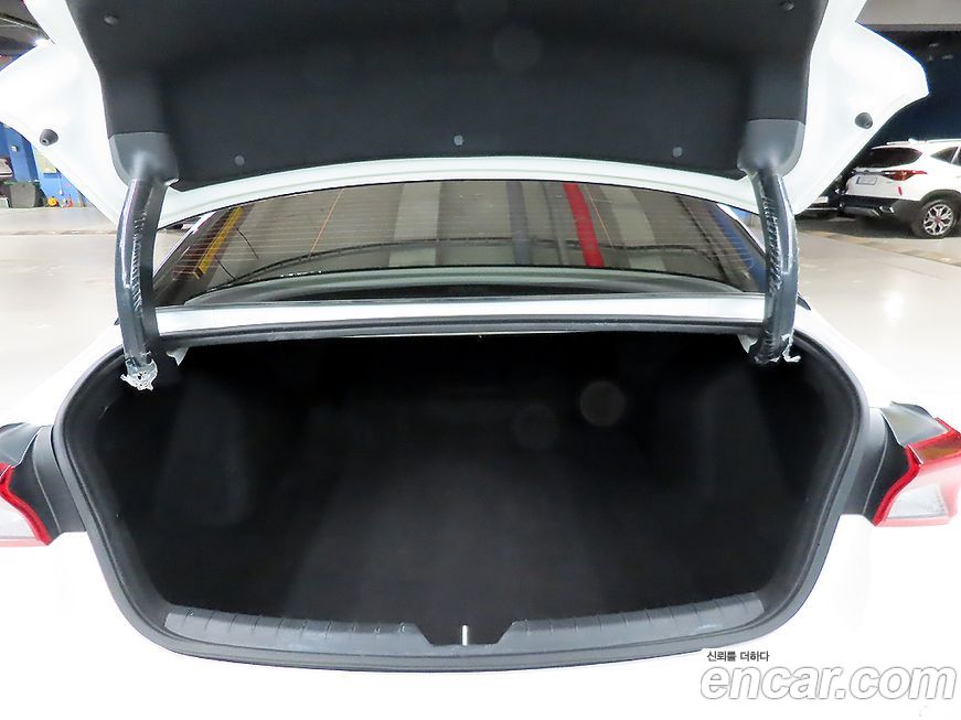 Kia K5 2023