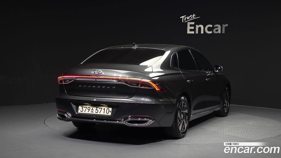 Hyundai Grandeur 2020