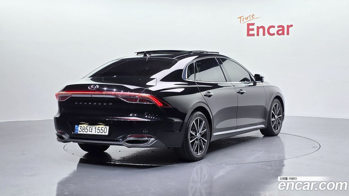 Hyundai Grandeur 2022