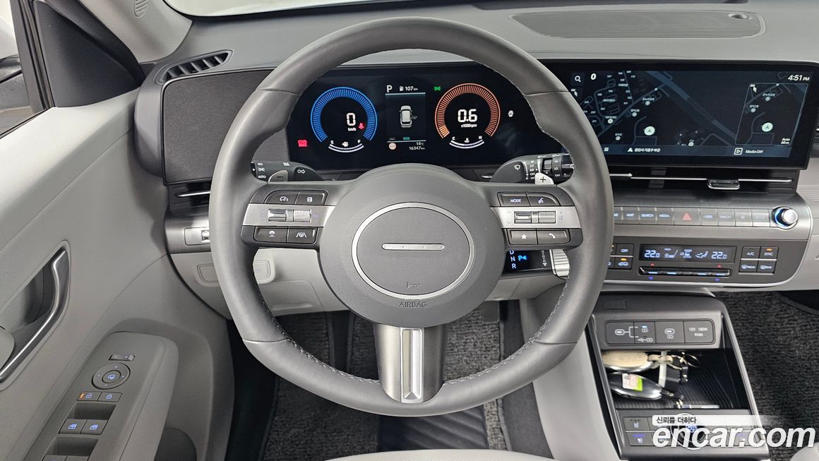 Hyundai Kona 2025