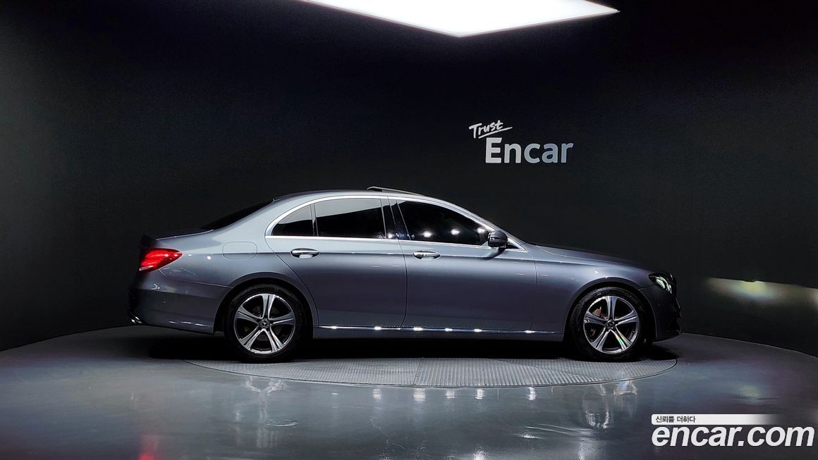 Mercedes-Benz E-Class 2019