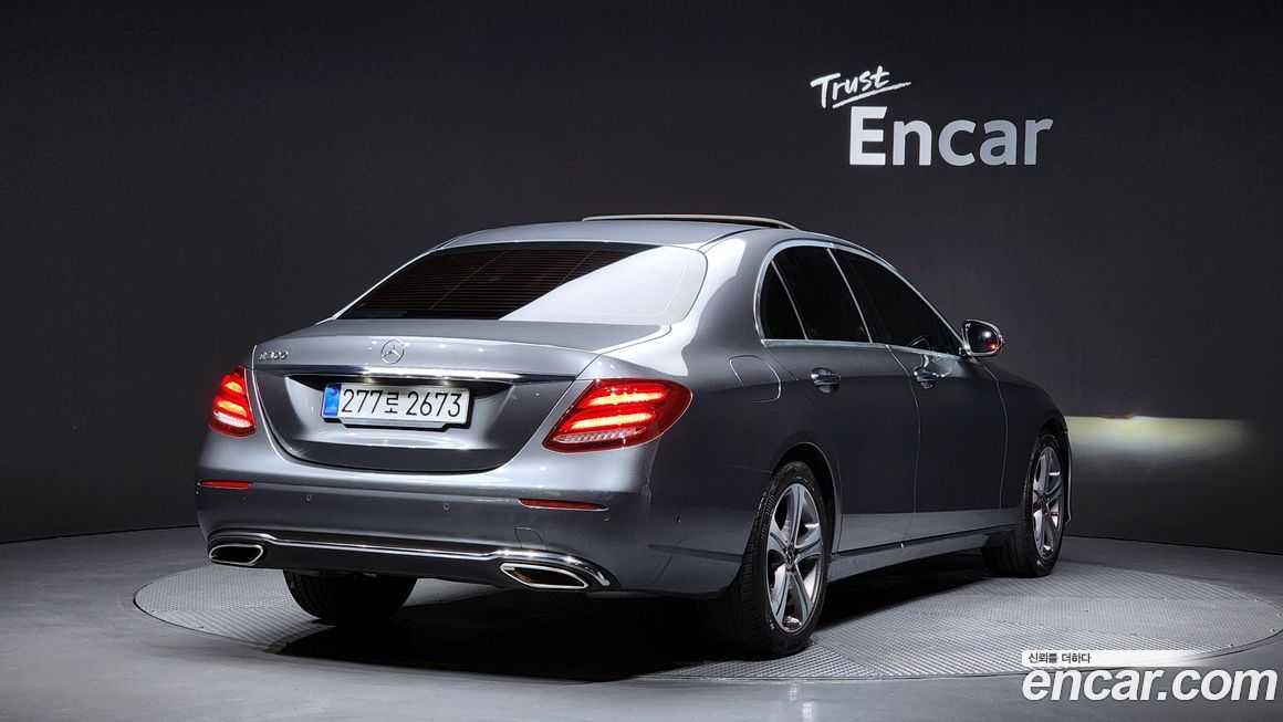 Mercedes-Benz E-Class 2019