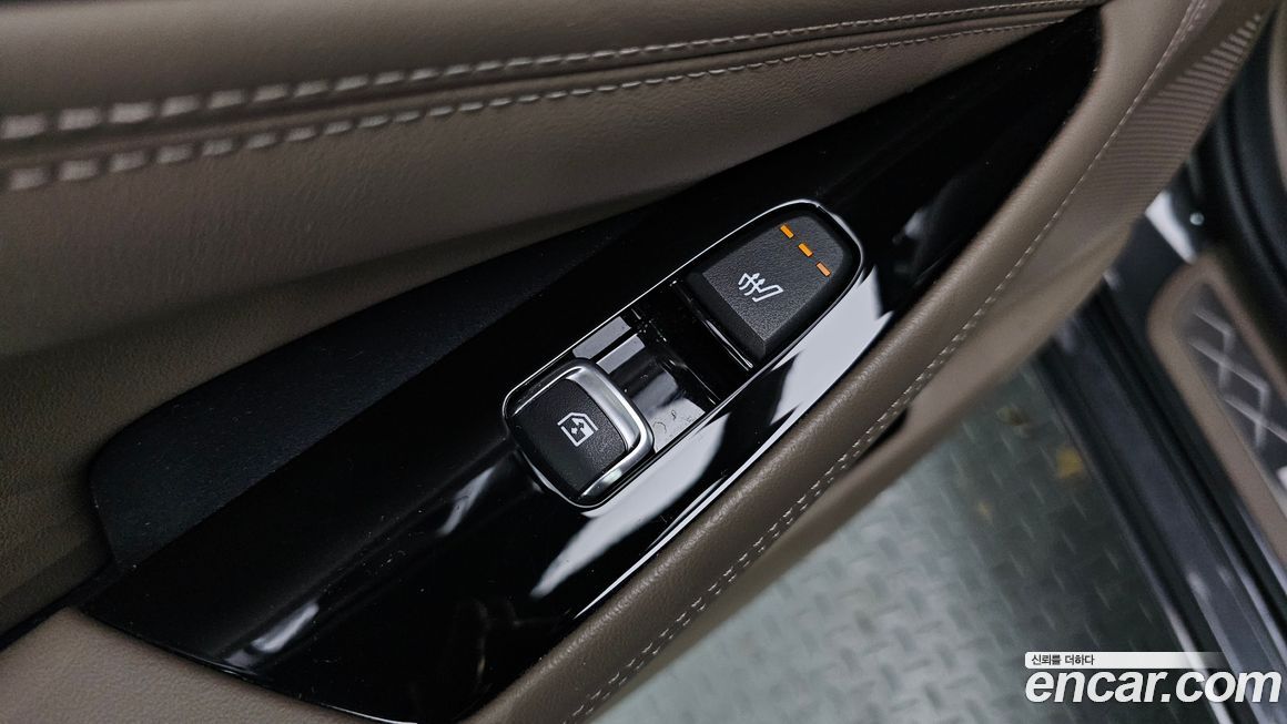 Kia K8 2022