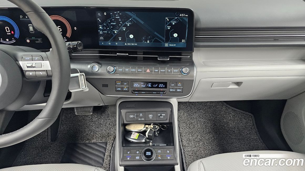 Hyundai Kona 2025