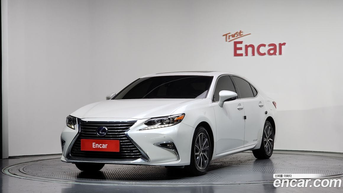 Lexus ES 2018