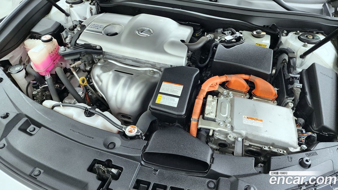 Lexus ES 2018