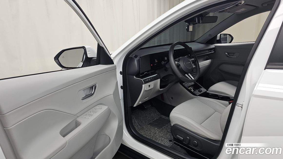 Hyundai Kona 2025