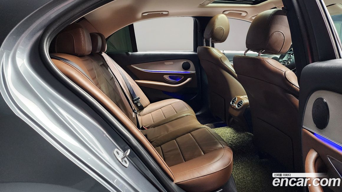 Mercedes-Benz E-Class 2019