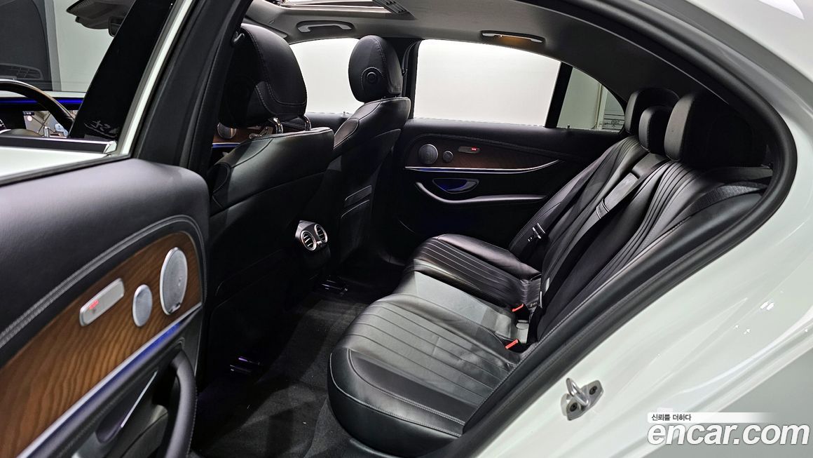 Mercedes-Benz E-Class 2019