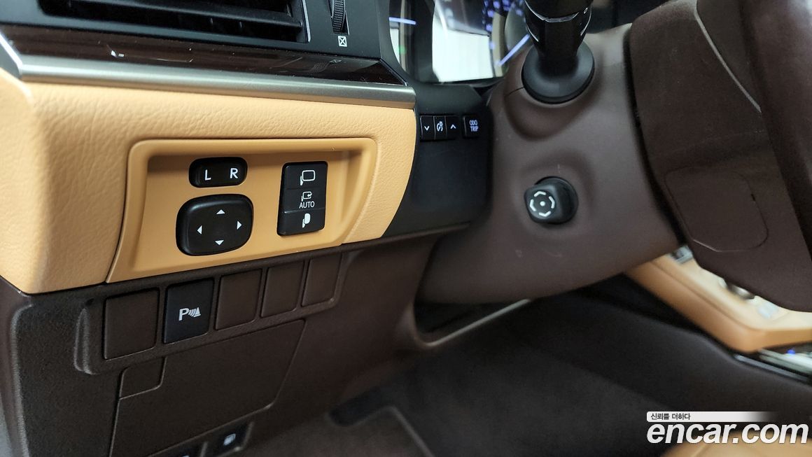 Lexus ES 2018