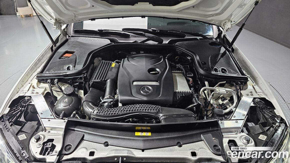 Mercedes-Benz E-Class 2019