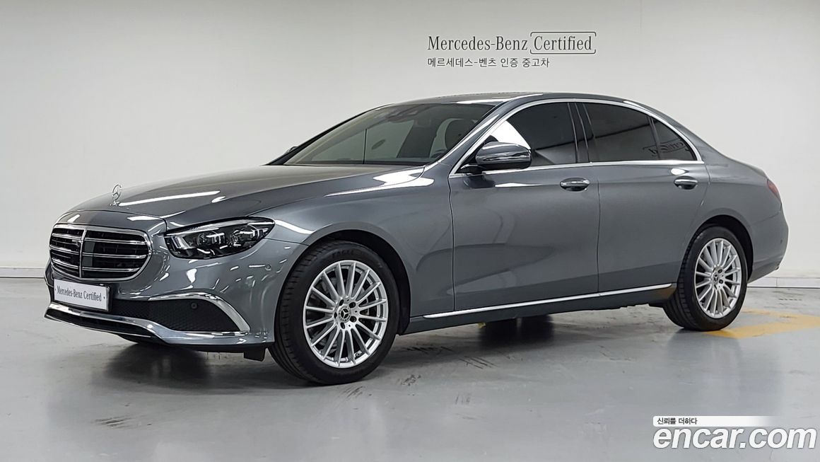 Mercedes-Benz E-Class 2021