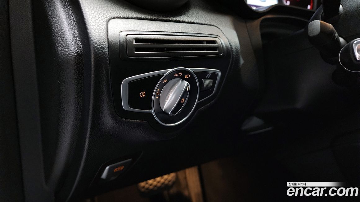 Mercedes-Benz GLC-Class 2019