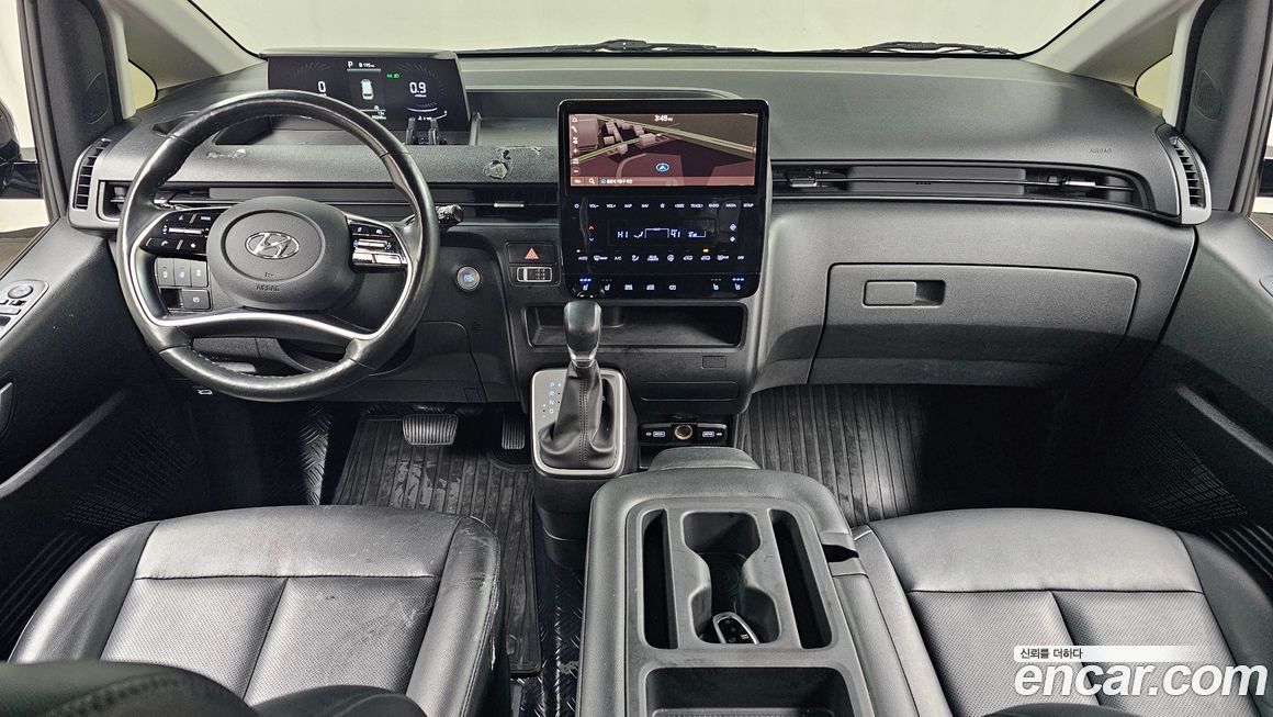 Hyundai Staria 2022