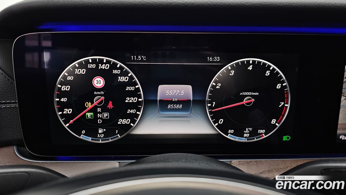 Mercedes-Benz E-Class 2017