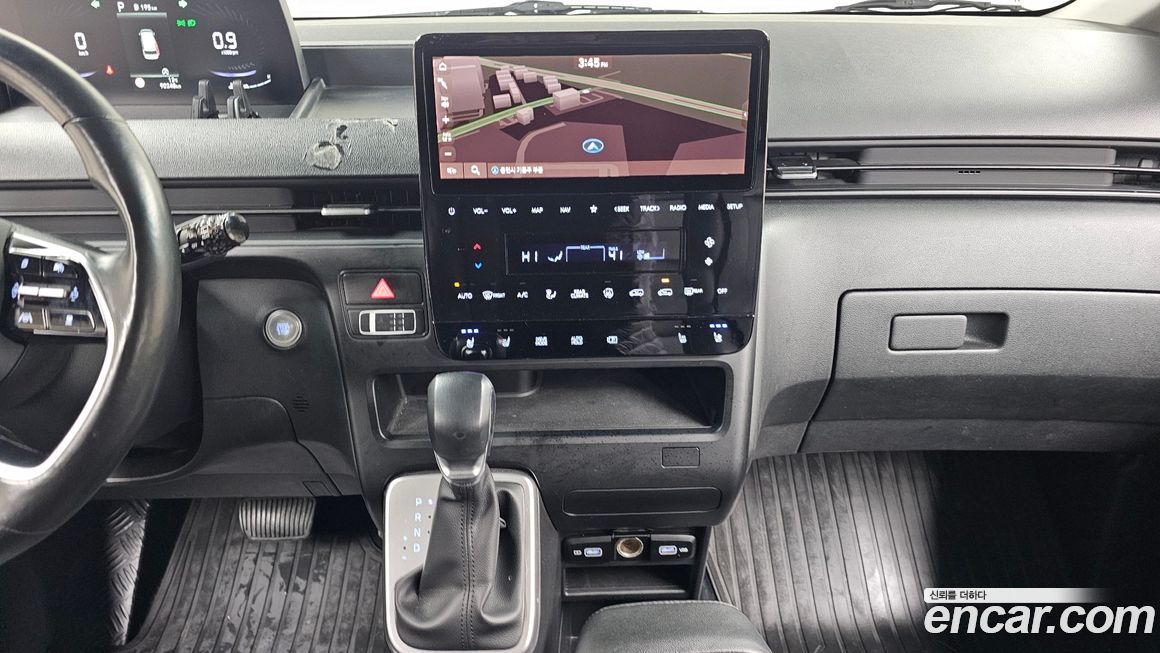 Hyundai Staria 2022