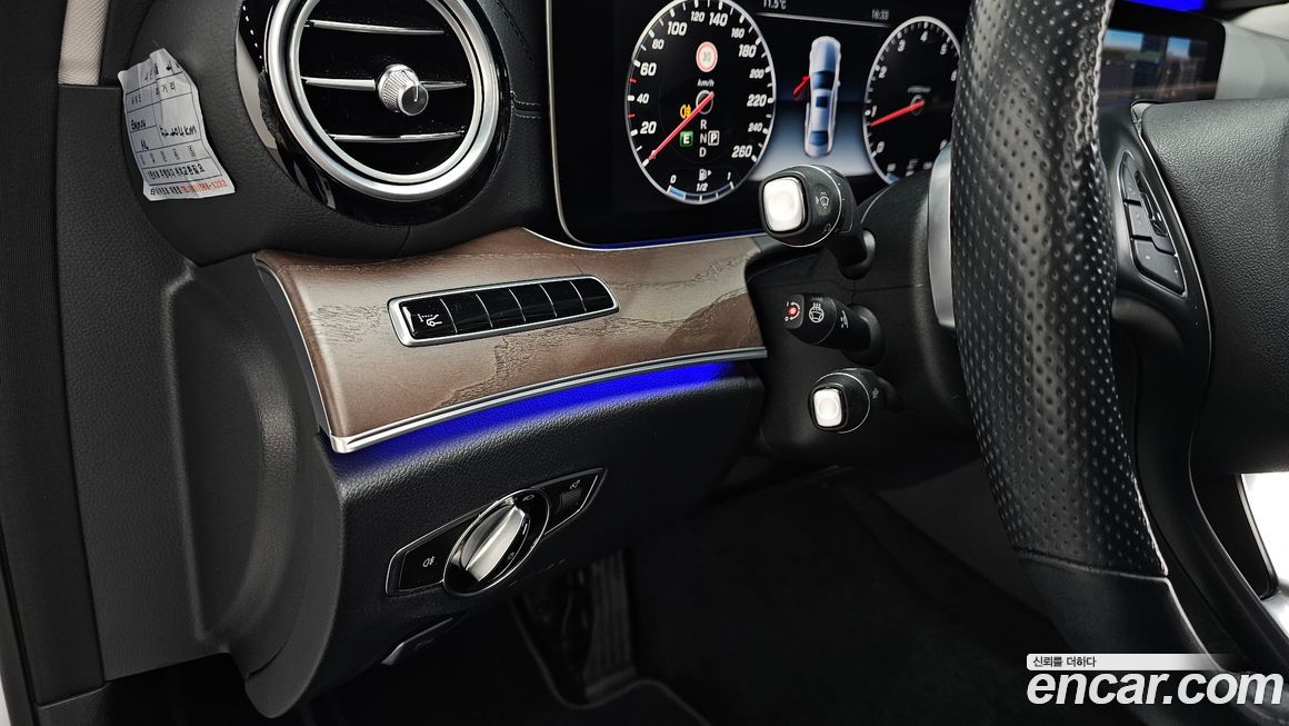Mercedes-Benz E-Class 2017