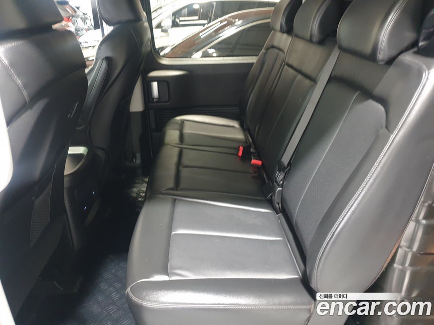 Hyundai Staria 2023