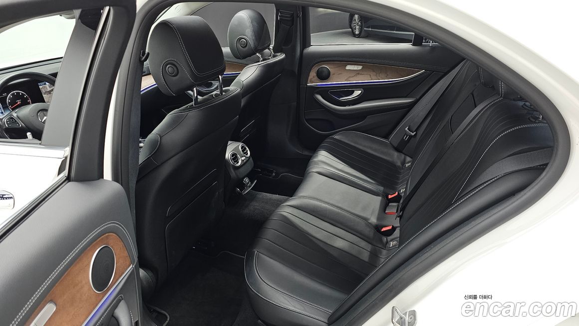 Mercedes-Benz E-Class 2017