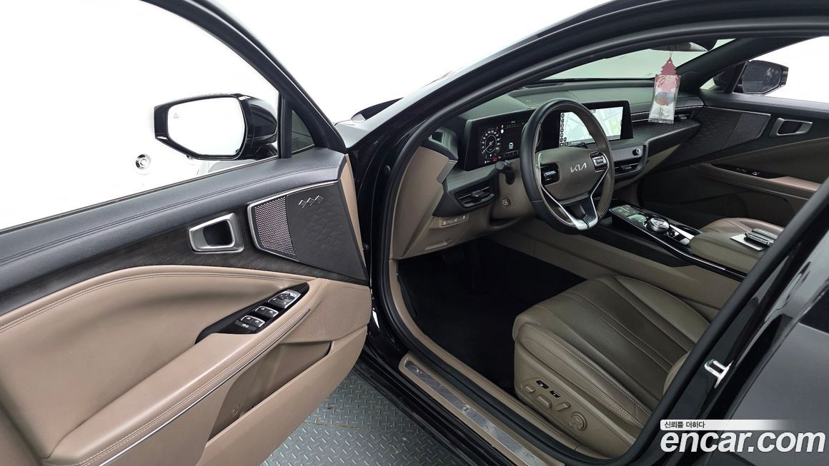 Kia K8 2023