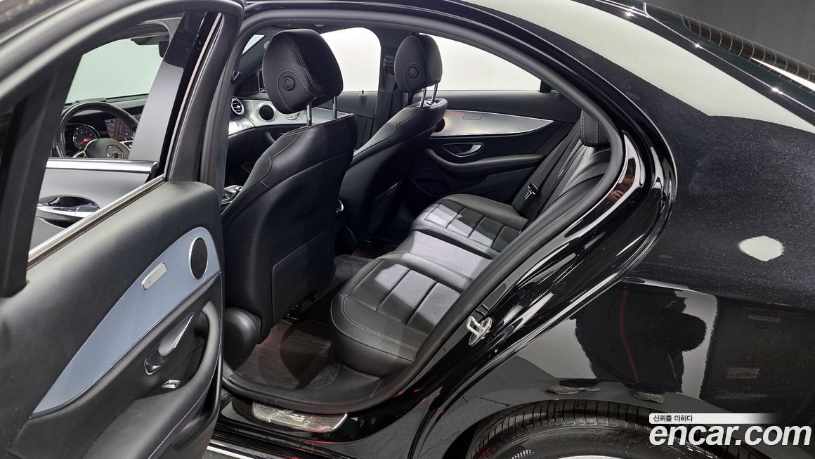 Mercedes-Benz E-Class 2020