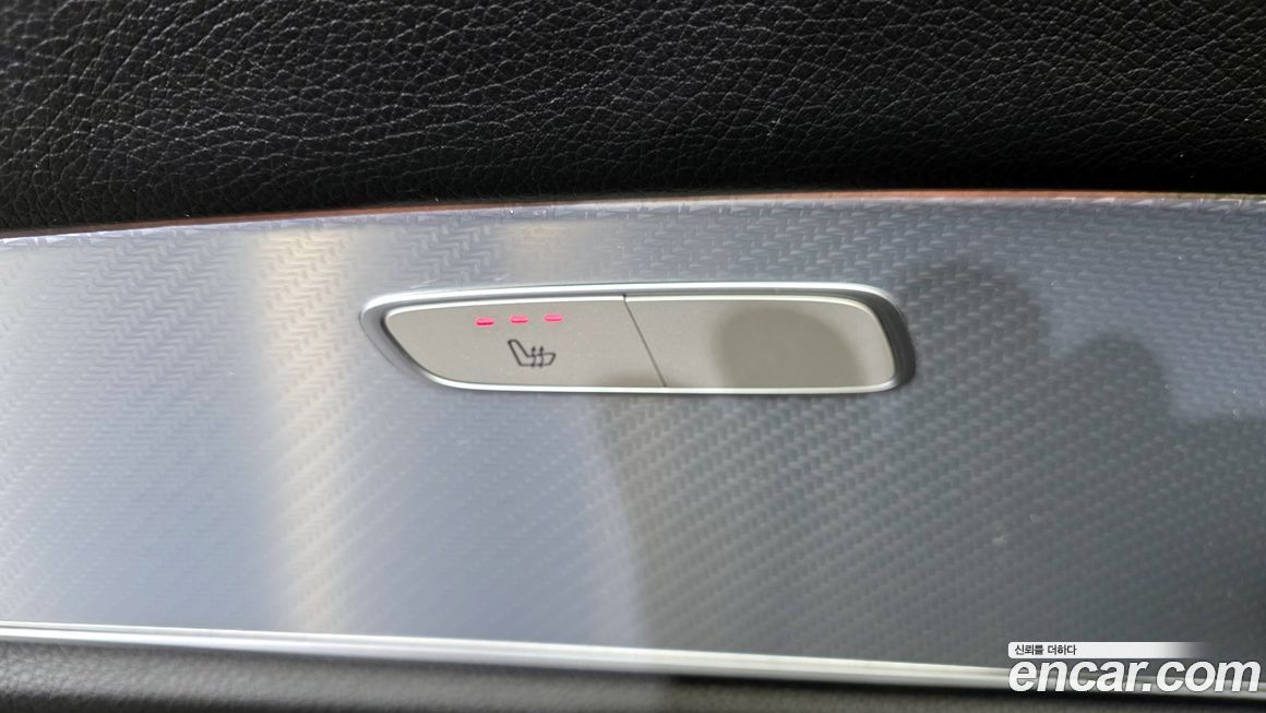 Mercedes-Benz E-Class 2020