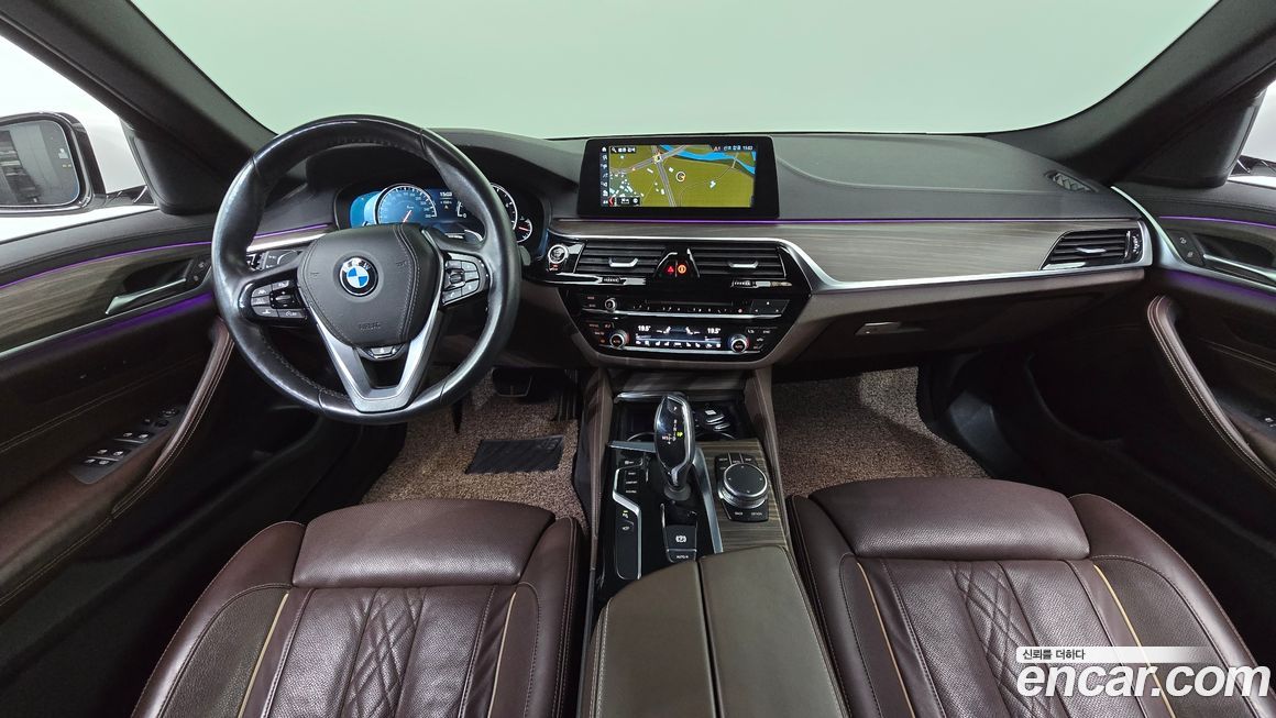 BMW 5-Series 2018