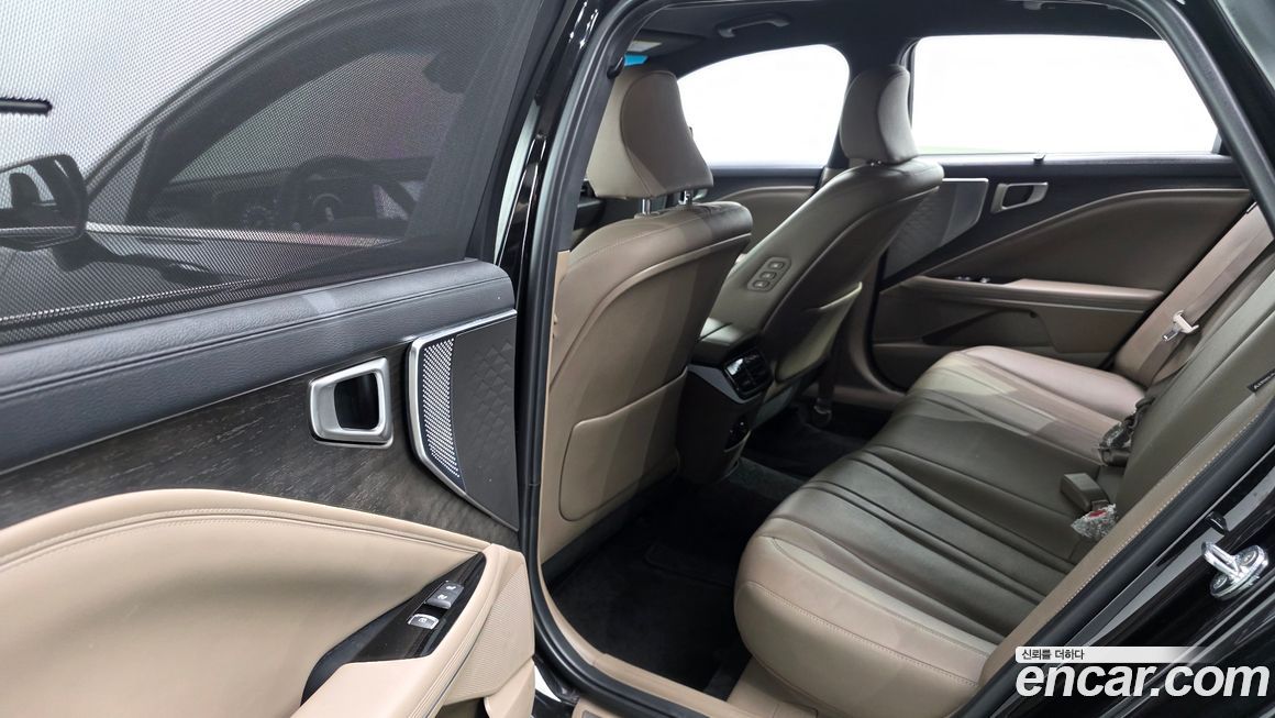 Kia K8 2023