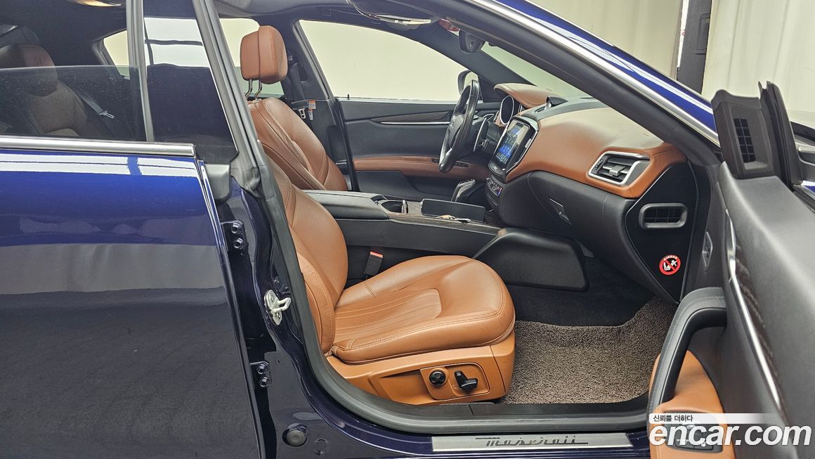 Maserati Ghibli 2019