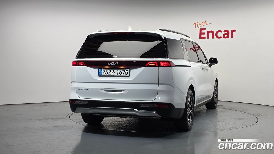 Kia Canival 2022