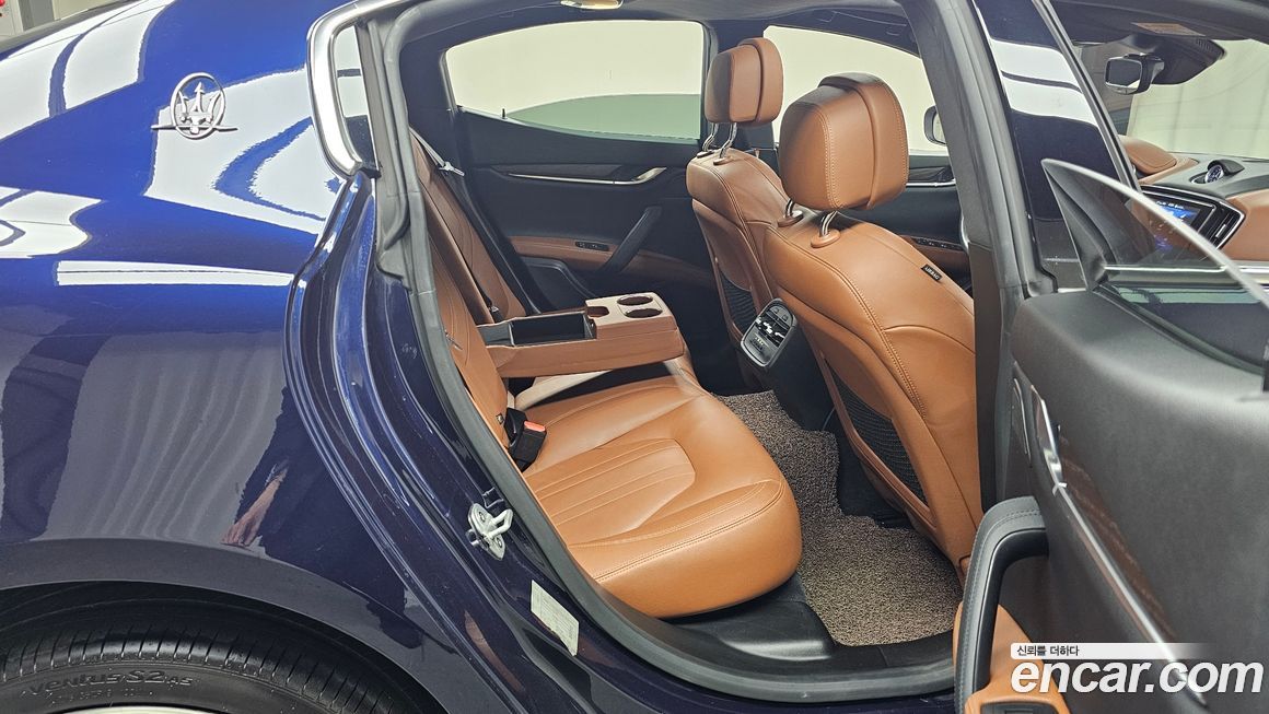 Maserati Ghibli 2019