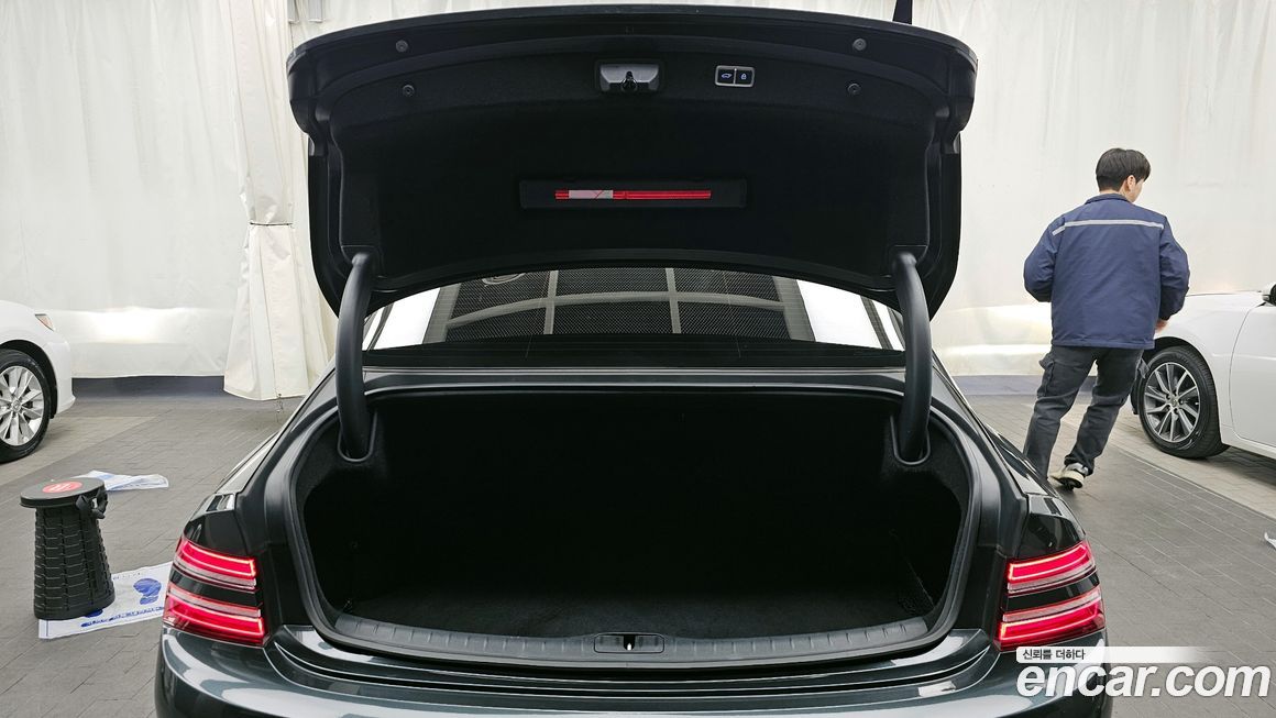 Genesis G80 2021