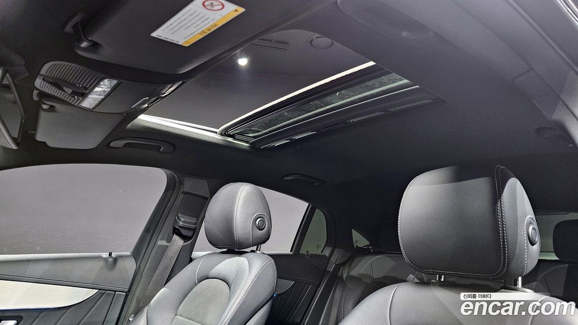 Mercedes-Benz GLC-Class 2019