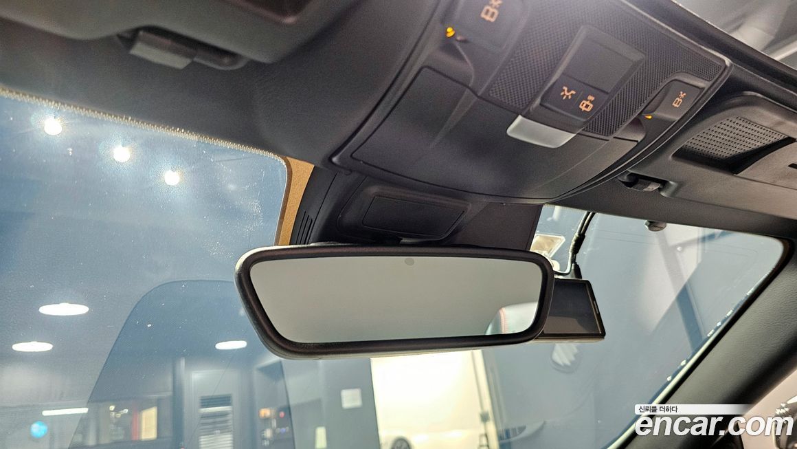 Mercedes-Benz SLC-Class 2018