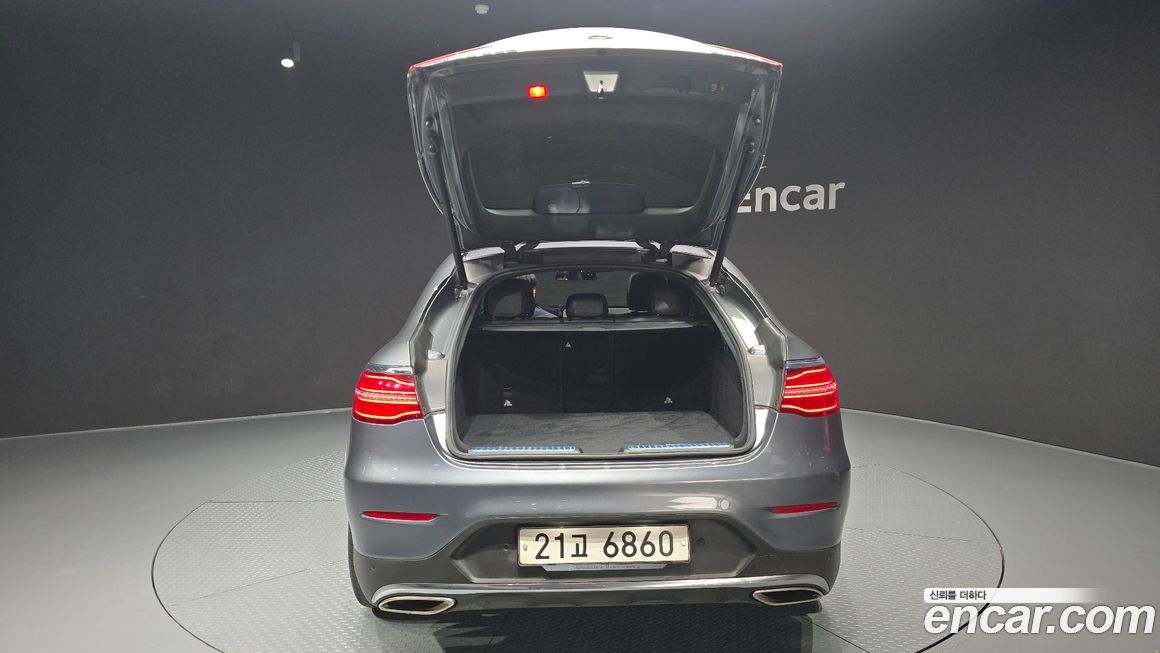 Mercedes-Benz GLC-Class 2019