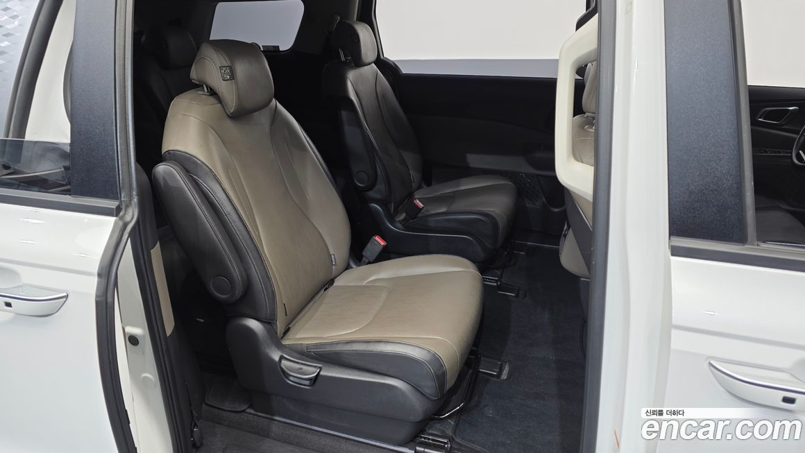 Kia Canival 2024