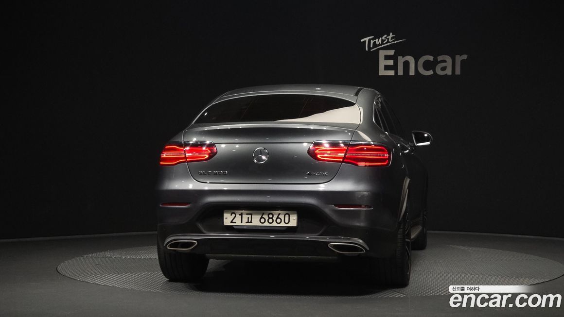 Mercedes-Benz GLC-Class 2019