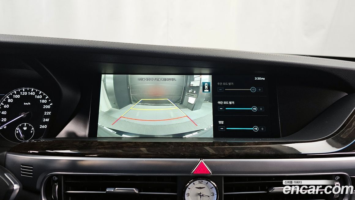 Genesis G90 2021