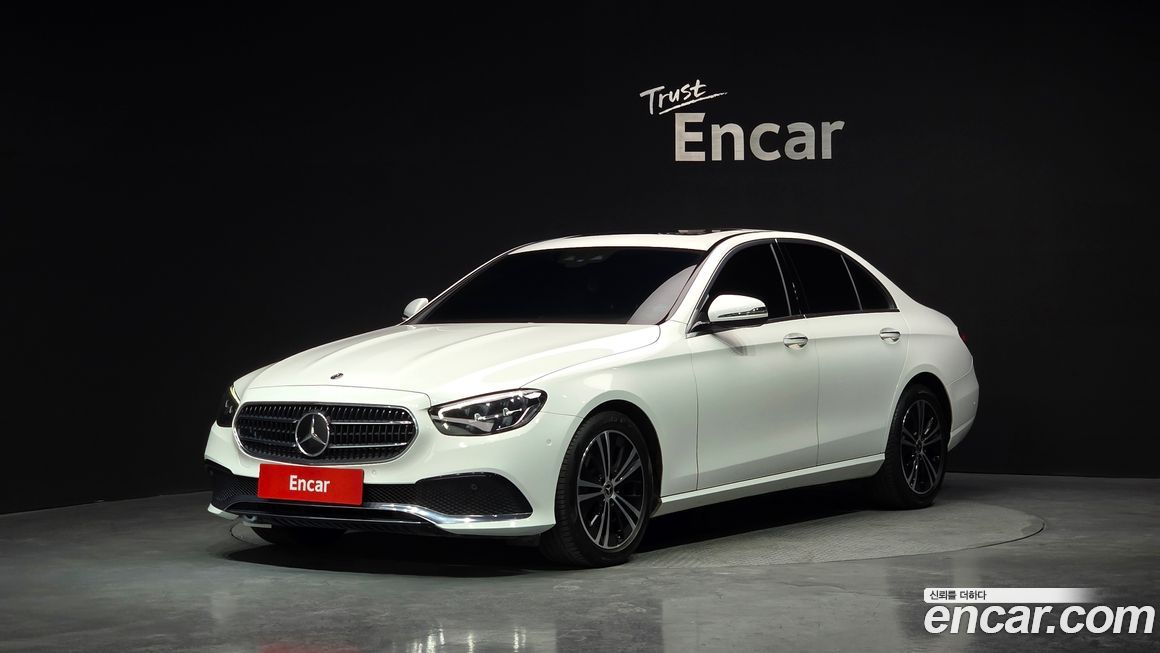 Mercedes-Benz E-Class 2021