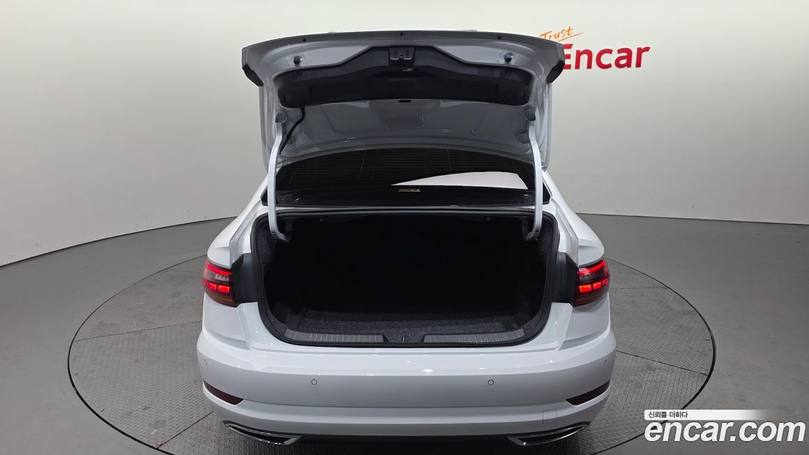 Volkswagen Jetta 2021